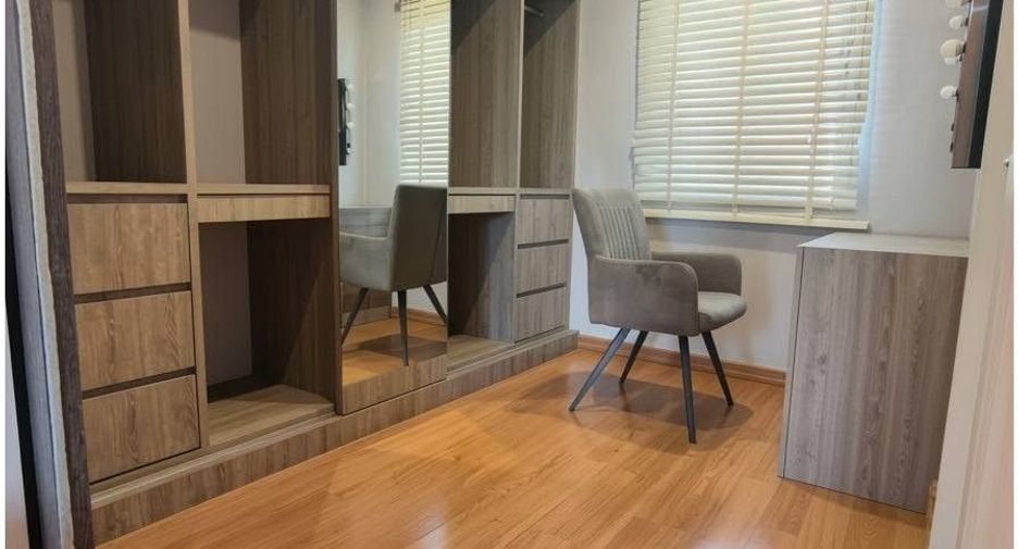 Haus zur Miete mit 3 Zimmer in Suan Luang, Bangkok