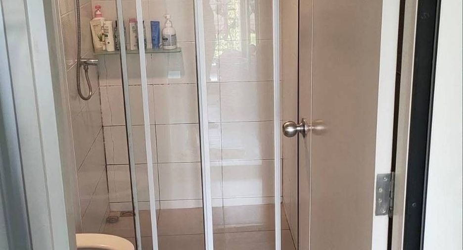 À vendre 1 chambre condo à Bang Na, Bangkok