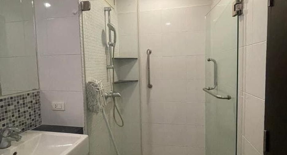 Аренда студия кондо в Кхлонг Тоеи, Бангкок
