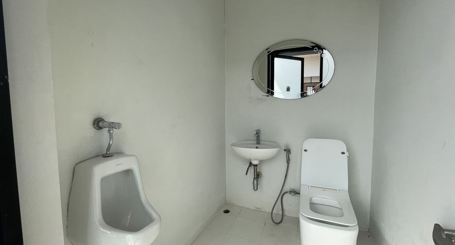 For rent 4 bedrooms villa in Hua Hin, Prachuap Khiri Khan