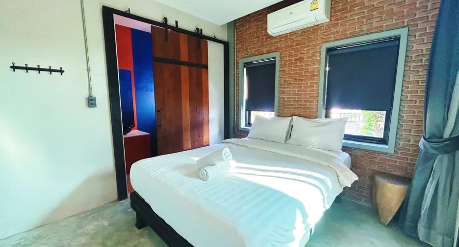 For rent 4 bedrooms villa in Hua Hin, Prachuap Khiri Khan