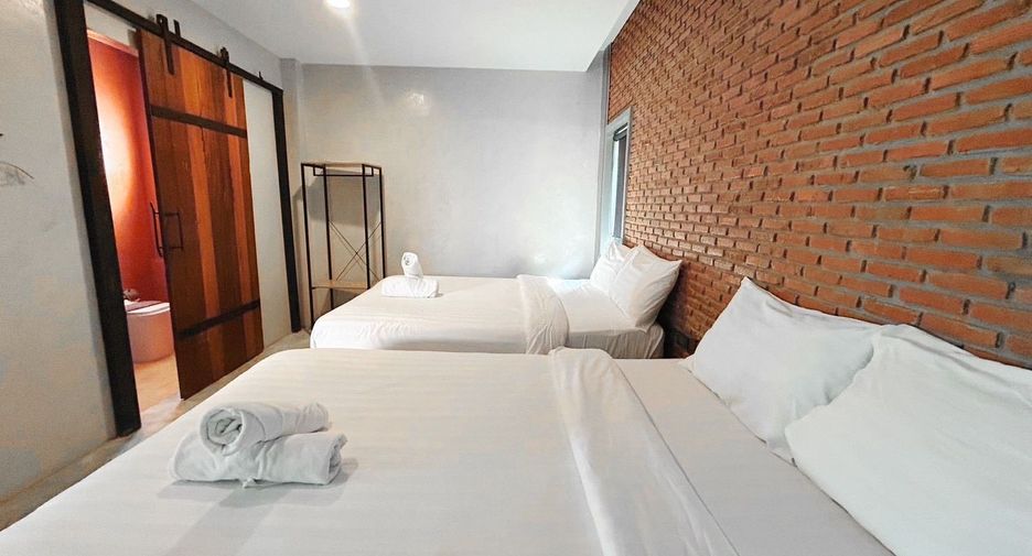 For rent 4 bedrooms villa in Hua Hin, Prachuap Khiri Khan