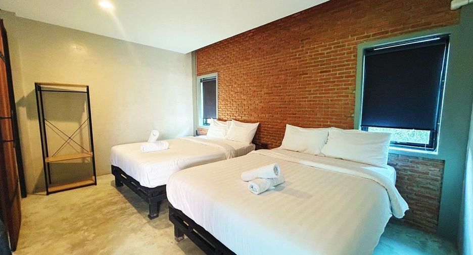 For rent 4 bedrooms villa in Hua Hin, Prachuap Khiri Khan