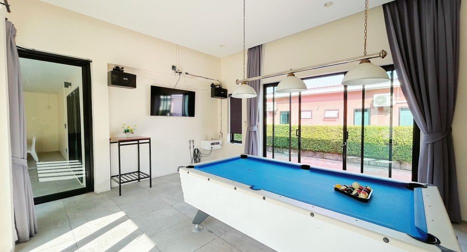 For rent 4 bedrooms villa in Hua Hin, Prachuap Khiri Khan