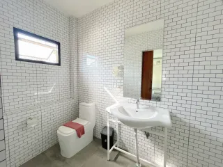 For rent 4 bedrooms villa in Hua Hin, Prachuap Khiri Khan
