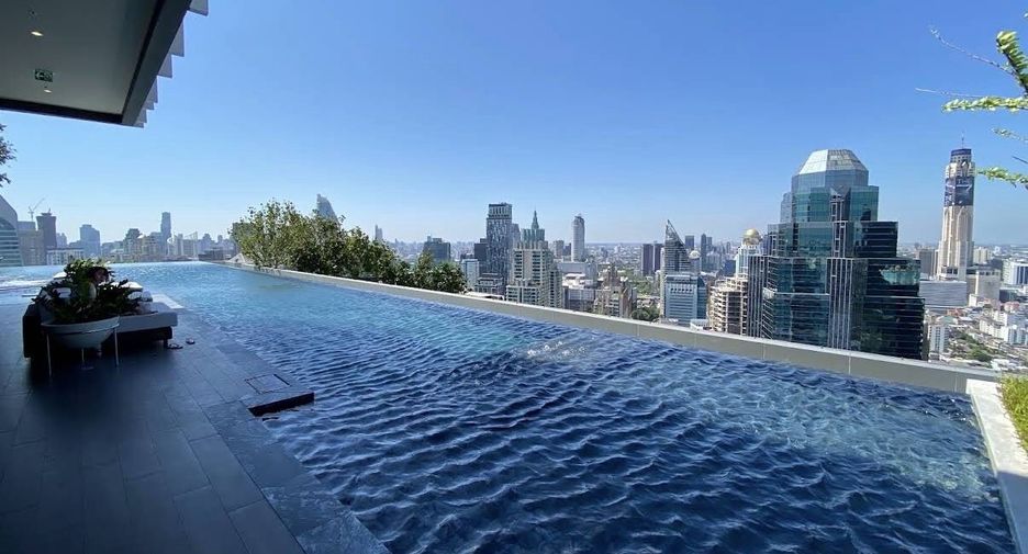 À louer et à vendre studio condo à Pathum Wan, Bangkok