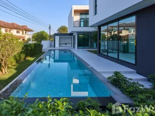 Haus zur Miete mit 4 Zimmer in Mueang Chiang Mai, Chiang Mai