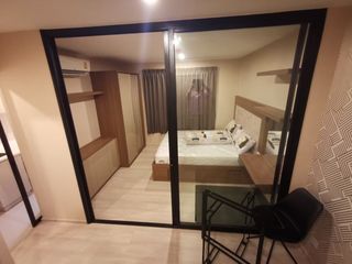 À vendre 1 chambre condo à Huai Khwang, Bangkok