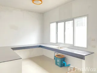 ขาย 4 ห้องนอน พื้นที่ค้าปลีก ใน เมืองภูเก็ต, ภูเก็ต