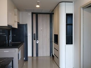 For rent 1 Beds condo in Khlong Toei, Bangkok