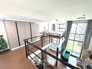 Аренда 2 спальни кондо в Банг Капи, Бангкок