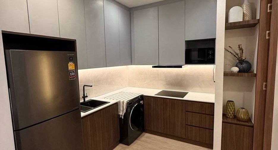 For rent and for sale 3 bedrooms condo in Watthana, Bangkok