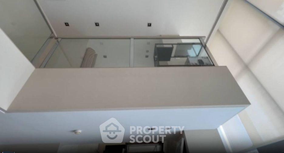 For rent and for sale 2 bedrooms condo in Watthana, Bangkok