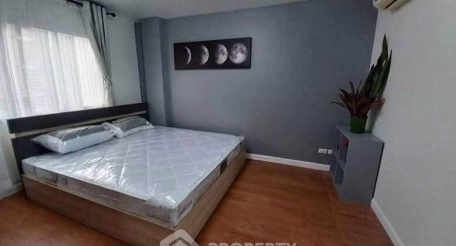 For sale 2 bedrooms condo in Pathum Wan, Bangkok