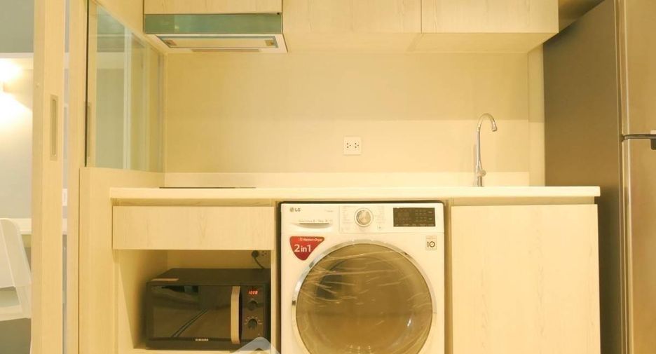 For rent 1 bed condo in Pathum Wan, Bangkok