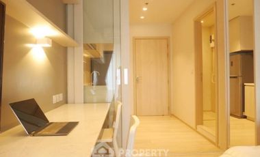 For rent 1 bed condo in Pathum Wan, Bangkok