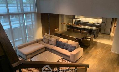 Wohnung zur Miete mit 3 Zimmer in Watthana, Bangkok