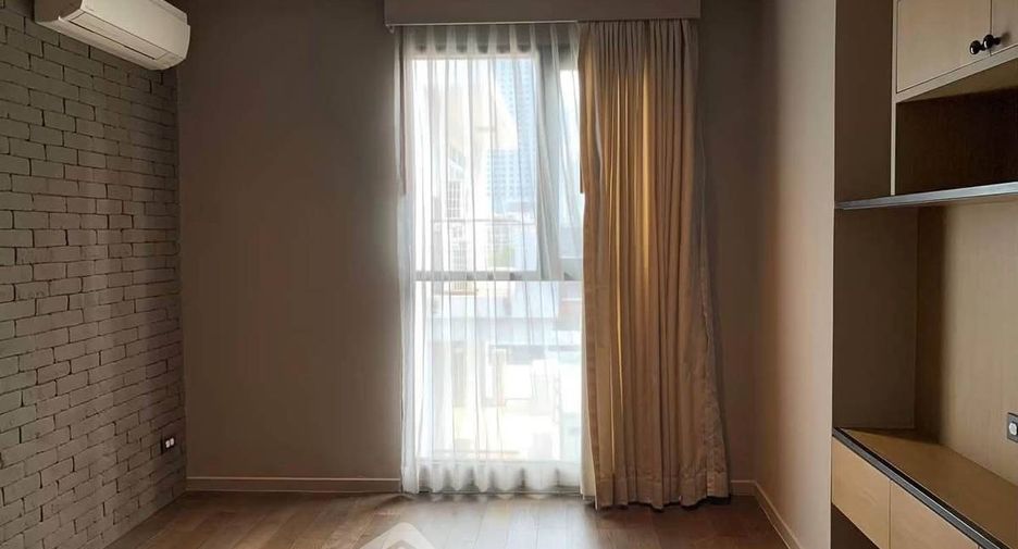 Wohnung zur Miete mit 3 Zimmer in Watthana, Bangkok