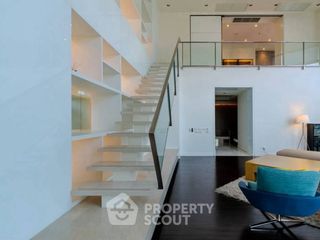 For rent 5 bedrooms condo in Bang Kho Laem, Bangkok