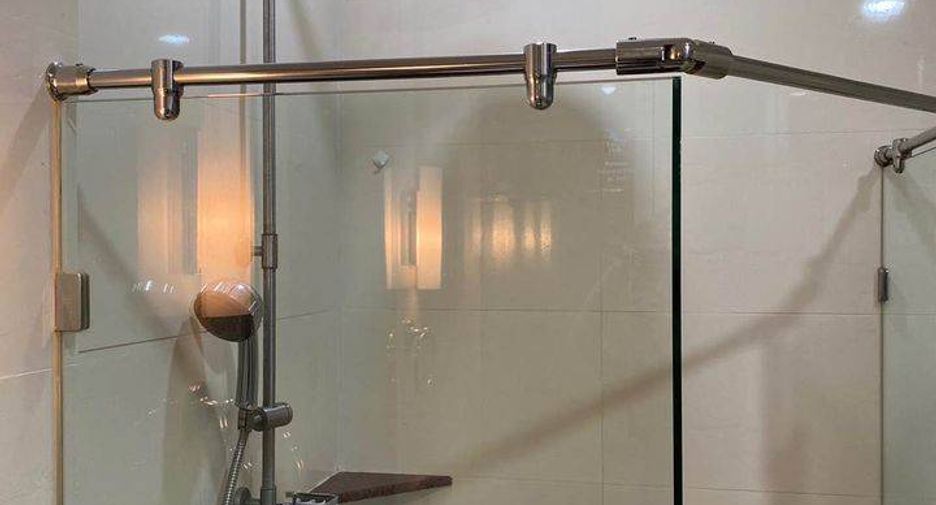 For rent 3 bedrooms condo in Ratchathewi, Bangkok