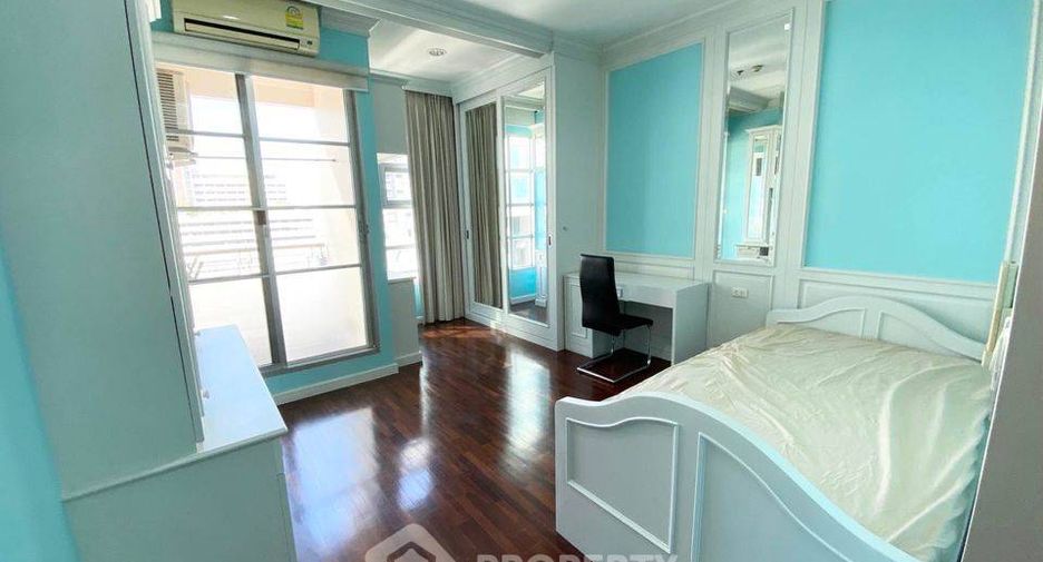 For rent 3 bedrooms condo in Ratchathewi, Bangkok