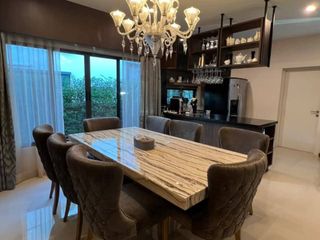 Casa en alquiler de 4 habitaciones en Prawet, Bangkok
