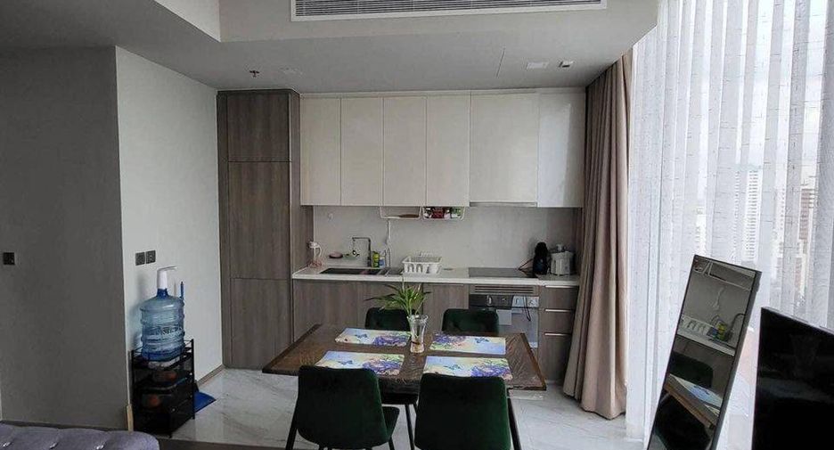 À louer 2 chambres condo à Khlong Toei, Bangkok