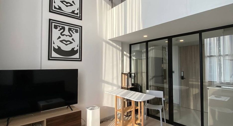 For rent 1 bed condo in Sathon, Bangkok