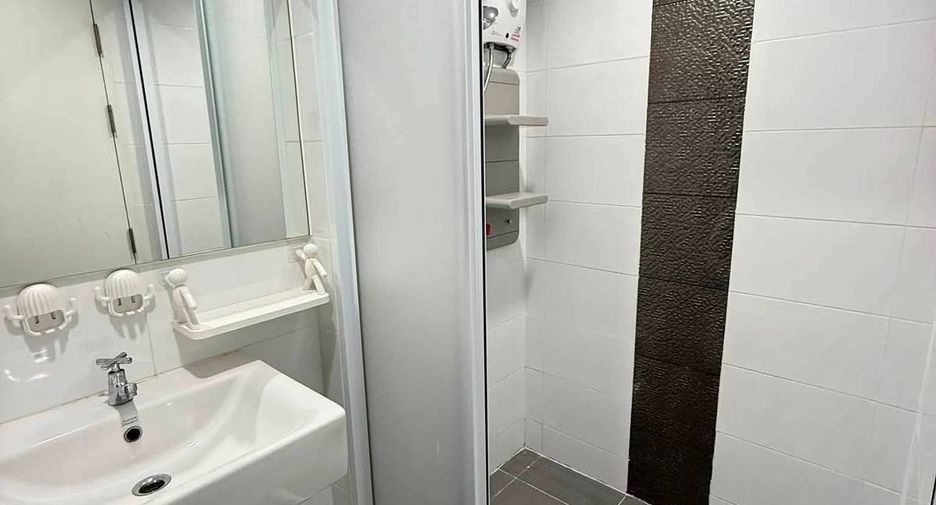 Wohnung zur Miete mit 2 Zimmer in Khlong Toei, Bangkok