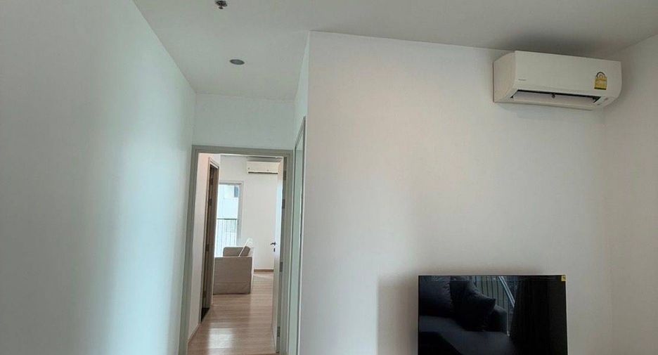 Condo en alquiler de 2 habitaciones en Huai Khwang, Bangkok