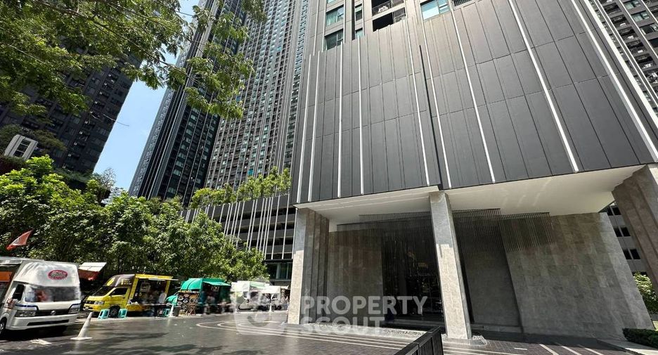 出售 1 卧室 公寓 在 Huai Khwang, 曼谷