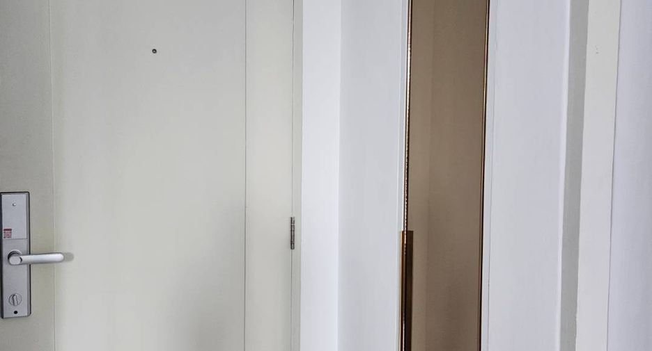 For sale 1 bed condo in Watthana, Bangkok