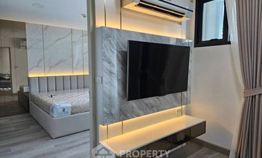 For sale 1 bed condo in Watthana, Bangkok