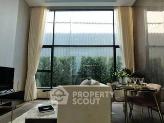For sale 2 bedrooms condo in Bang Rak, Bangkok