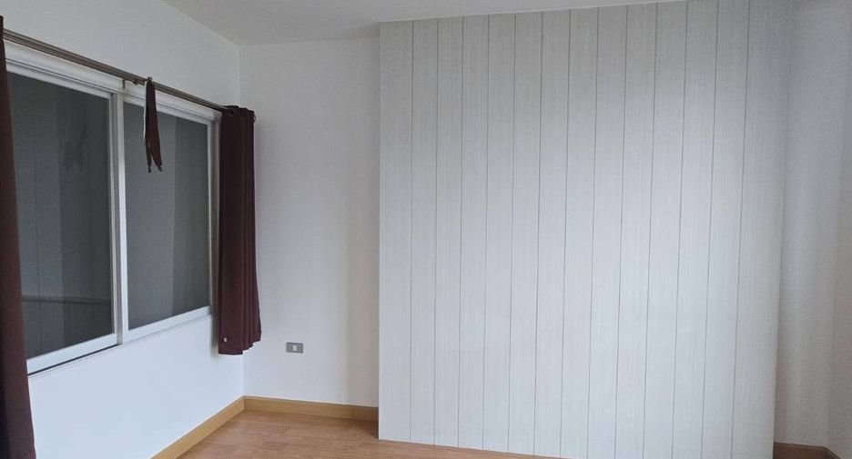For sale 1 bed condo in Huai Khwang, Bangkok