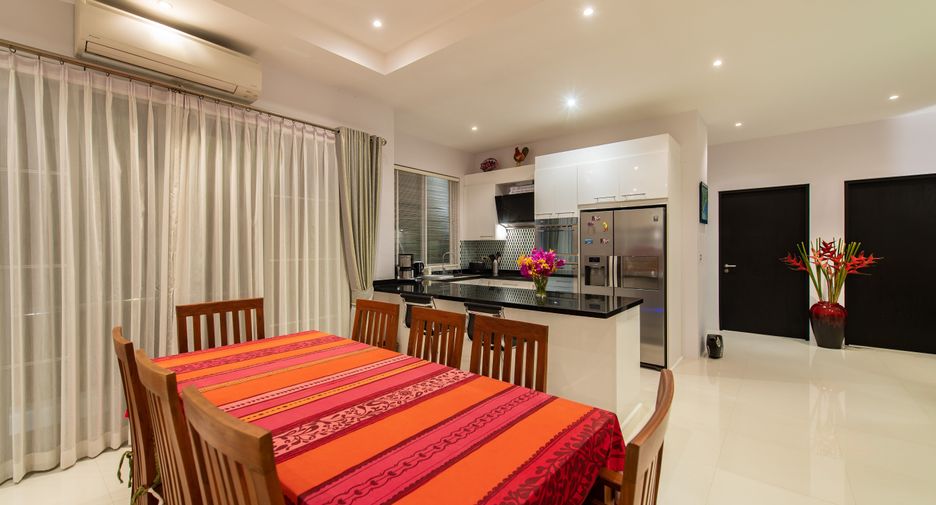 For sale 3 ベッドルーム villa in Hua Hin, Prachuap Khiri Khan