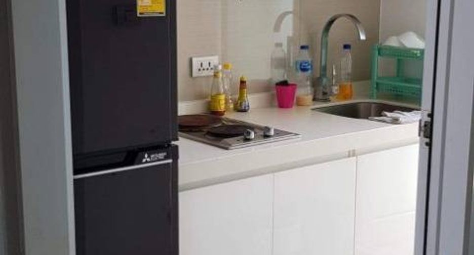 For rent and for sale 2 bedrooms condo in Huai Khwang, Bangkok
