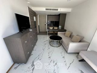 Wohnung zur Miete und zum Kauf mit 1 Zimmer in Pathum Wan, Bangkok