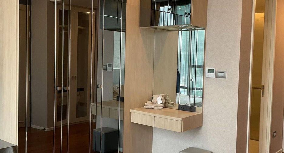 À louer et à vendre 1 chambre condo à Sathon, Bangkok
