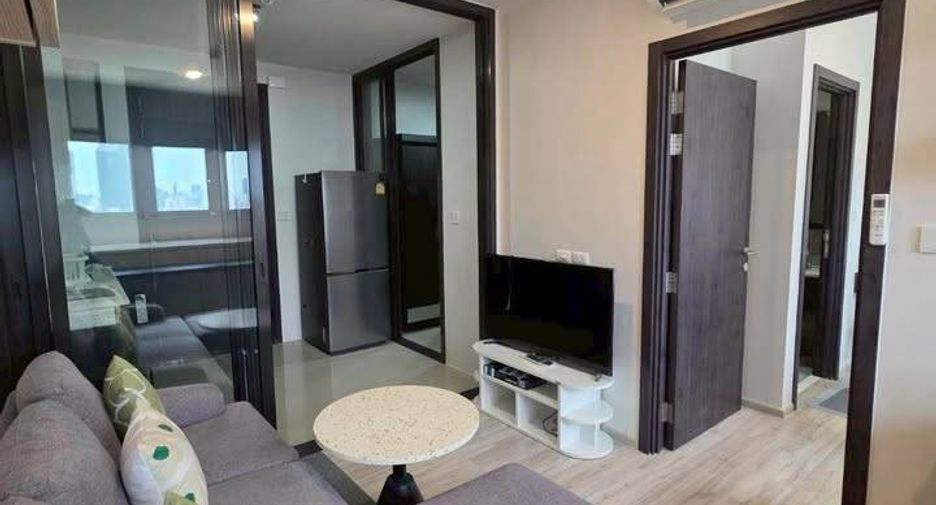 For rent and for sale 1 bed condo in Huai Khwang, Bangkok