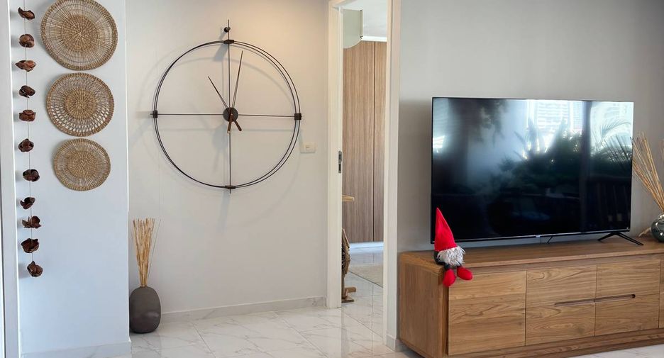 For sale 2 bedrooms condo in Watthana, Bangkok