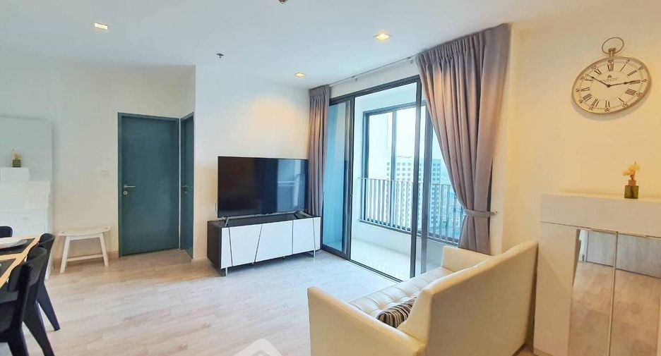 For sale 2 bedrooms condo in Huai Khwang, Bangkok