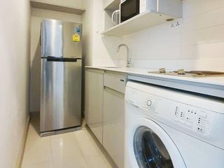 For sale 2 bedrooms condo in Huai Khwang, Bangkok