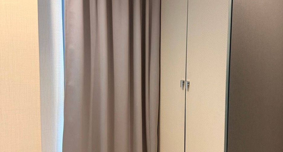 For rent and for sale 2 bedrooms condo in Huai Khwang, Bangkok