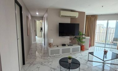 For sale 2 bedrooms condo in Huai Khwang, Bangkok