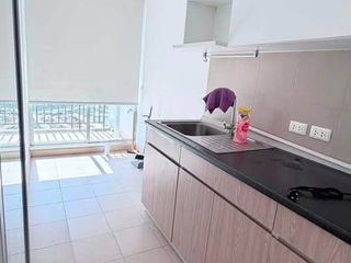Wohnung zum Kauf mit 2 Zimmer in Huai Khwang, Bangkok