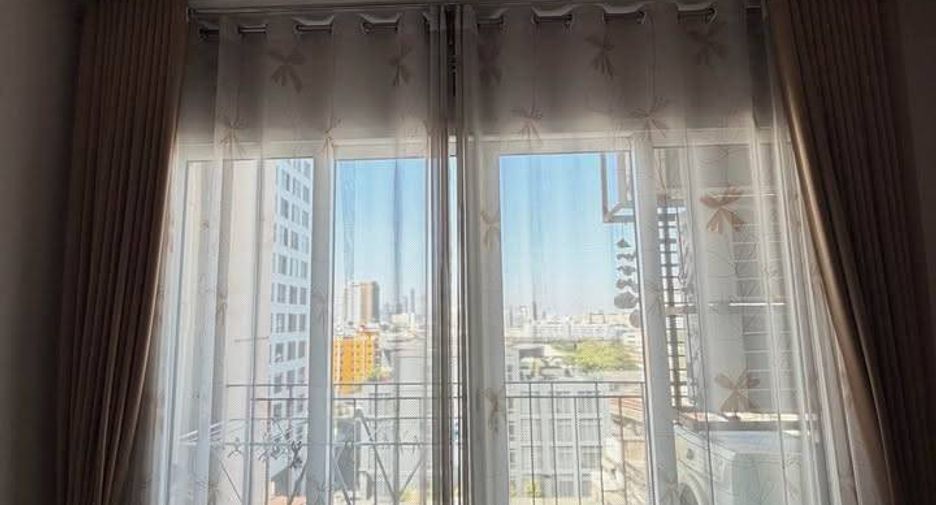 Продажа 2 спальни кондо в Кхлонг Тоеи, Бангкок