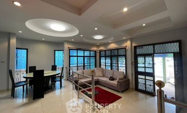 À vendre 4 chambres maison à Jomtien, Pattaya