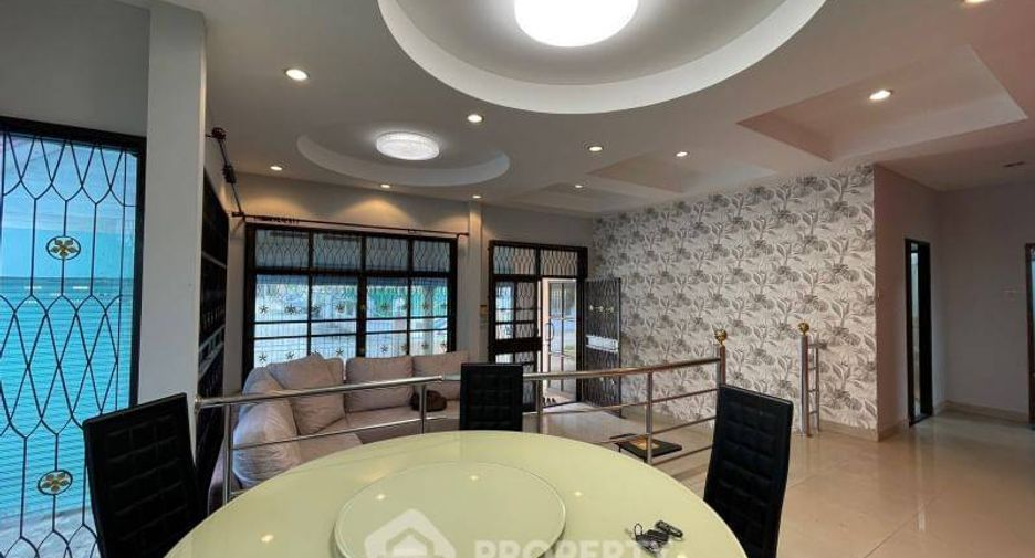 À vendre 4 chambres maison à Jomtien, Pattaya