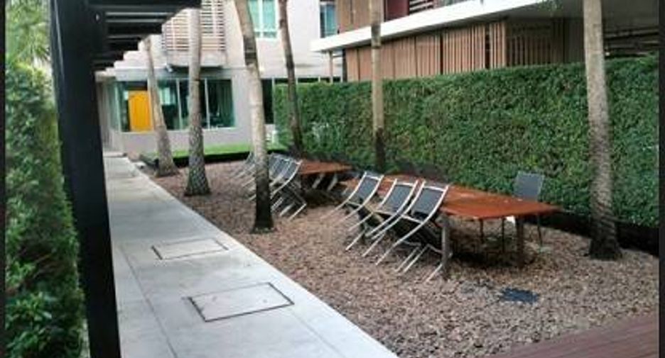 For sale 2 ベッドルーム condo in Khan Na Yao, Bangkok
